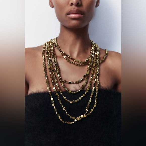🔥🔥Zara Multi-strand necklace - Picture 1 of 5